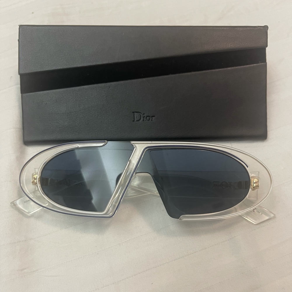 Dior unisex glasses, with little use, in perfect condition with its case